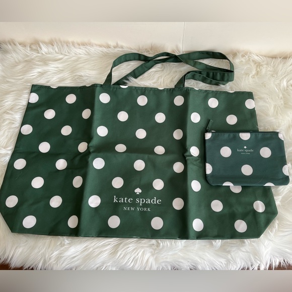 kate spade Handbags - NWT Kate Spade big tote and pouch in polka dot green